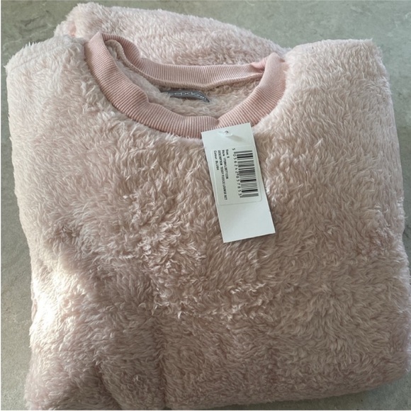 Sleepdown Luxury Teddy Fleece Pyjamas Set - Picture 2 of 5